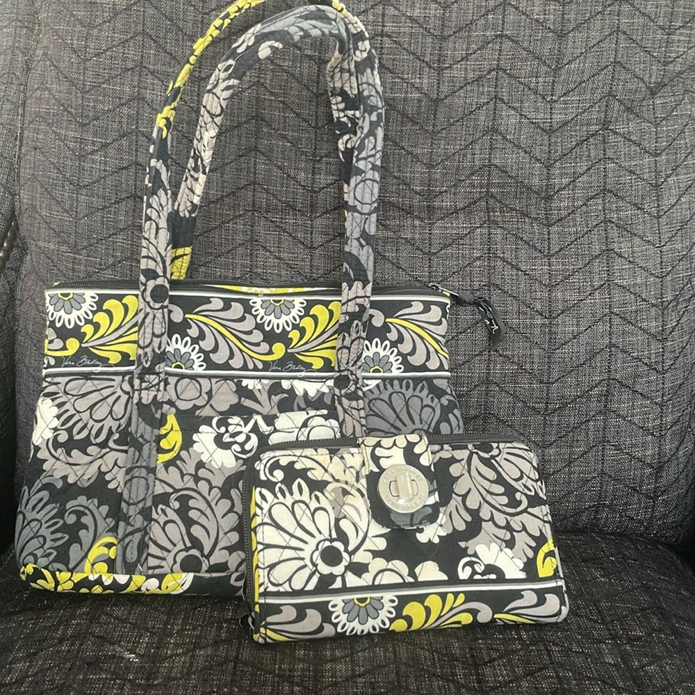 Vera Bradley Baroque purse & wallet set